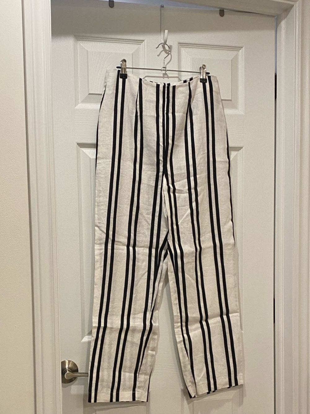 Reformation White and Black Vertical Stripe Linen Pants - Size 8